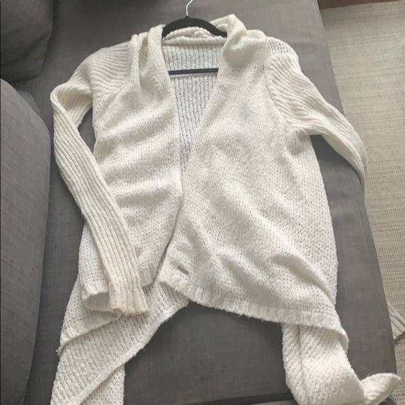 Cardigan - Picture 2 of 4